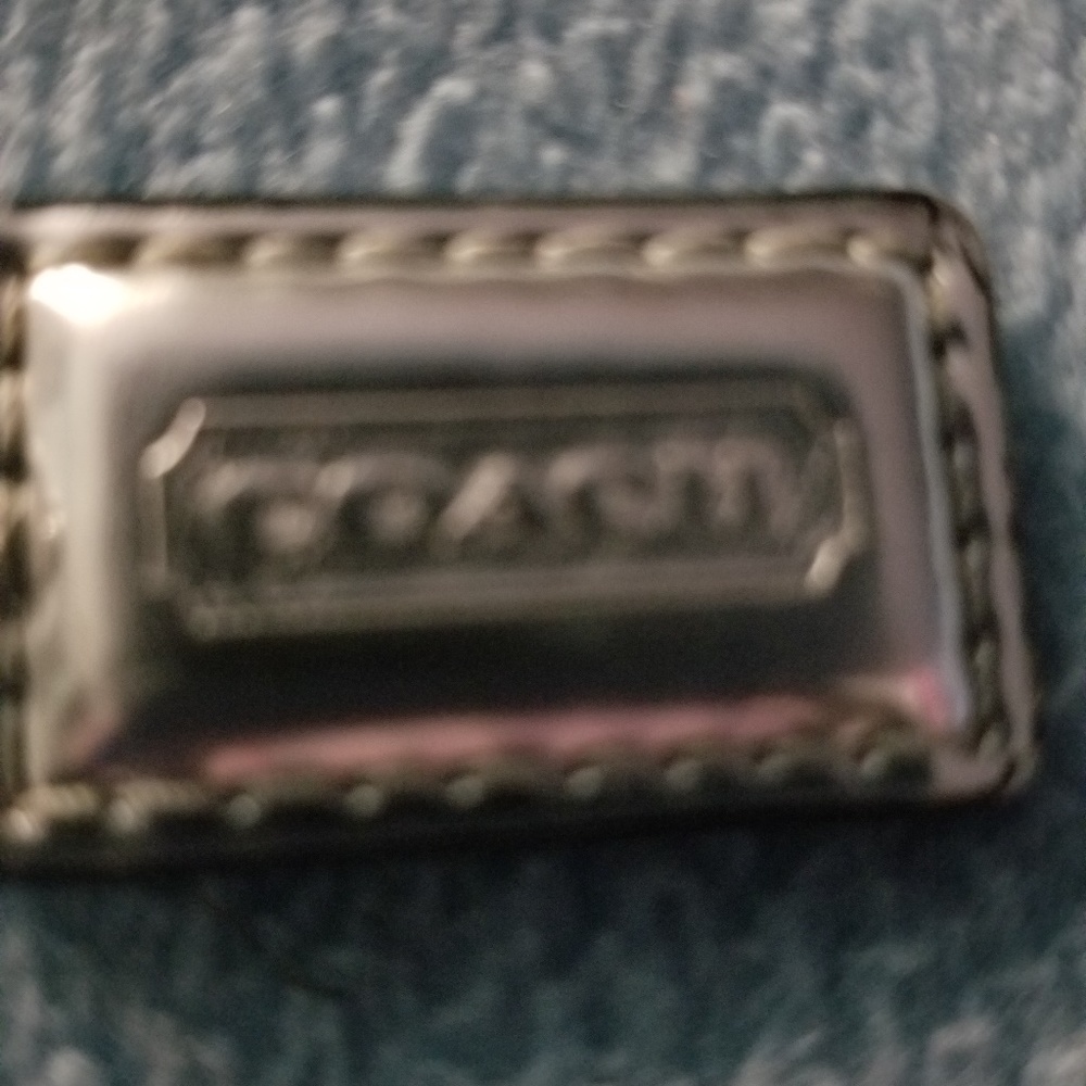 EUC Small Metallic Silver Coach Hangtag